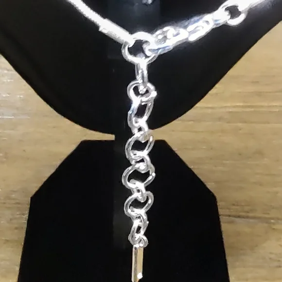 Nine West Rhinestone Silvertone Pendant Necklace Adjustable 18" - 20" - Picture 4 of 4